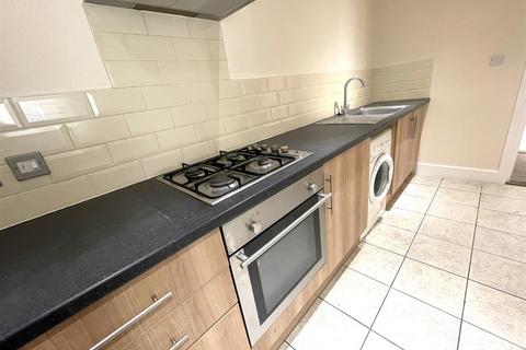 1 bedroom flat for sale, Creek Road, Hayling Island