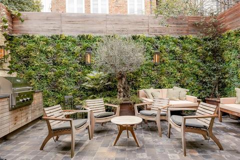 undefined, Pembridge Mews, Notting Hill, London, W11