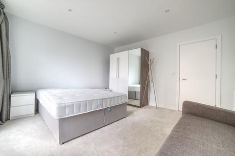 2 bedroom flat to rent, Globe View House, 169-173 Blackfriars Road, SE1