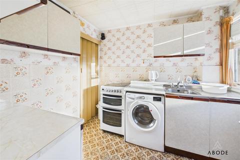 undefined, Winchester Drive, Burton-On-Trent DE14