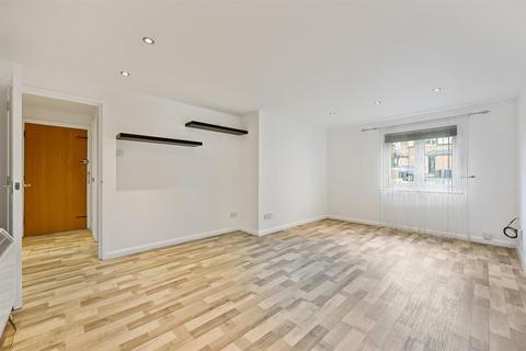 undefined, Alwyn Gardens, London NW4