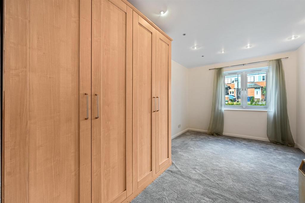 LR - 1 Seton Court - Bedroom A1 (1).jpg