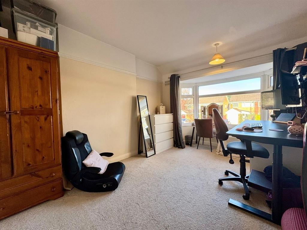 Bedroom 2 , 1.jpg