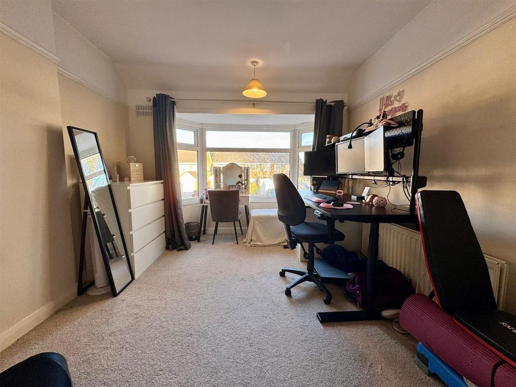 Bedroom 2 , 2.jpg