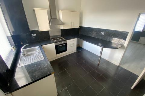 2 bedroom terraced house for sale, 46 Victoria Street, Chadderton OL9 0HQ