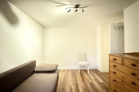 undefined, Hornbeams, Harlow