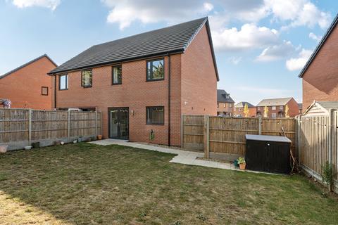 3 bedroom semi-detached house for sale, Wallis Street, Sleaford, Lincolnshire, NG34
