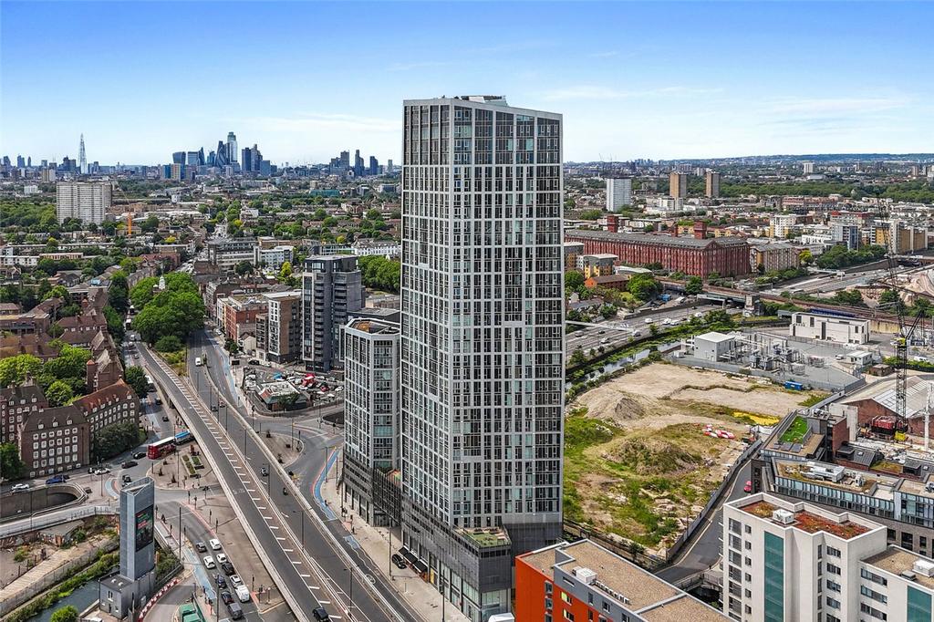 Sky View Tower, E15