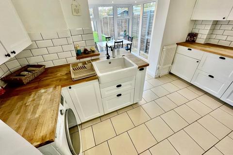 undefined, Sherwood Park Avenue, Sidcup, DA15