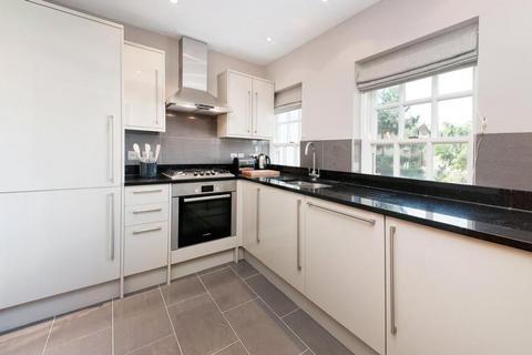 2 bedroom apartment to rent, Seymour Place, London W1H