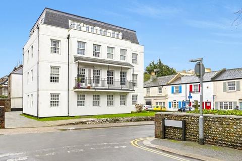 2 bedroom ground floor flat for sale, Grosvenor House, Ambrose Place, Worthing, BN11 1PZ
