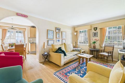 2 bedroom ground floor flat for sale, Grosvenor House, Ambrose Place, Worthing, BN11 1PZ
