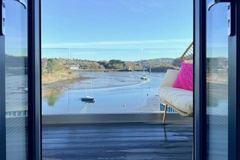 4 bedroom terraced house for sale, Barton Road, Plymouth PL9