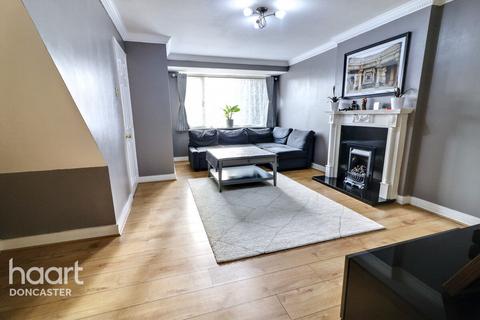 4 bedroom detached house for sale, Cedar Road, Balby, Doncaster