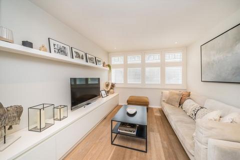 undefined, Kingston Road, London SW19