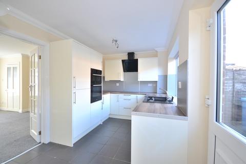 undefined, Stratton Close, Hull HU8