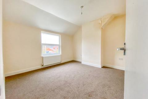 3 bedroom end of terrace house for sale, 18 Westmorland Road, Swindon, Wiltshire, SN1 2ND