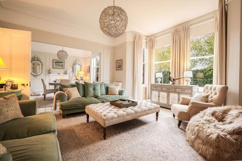 undefined, 226 London Road, Cheltenham, GL52