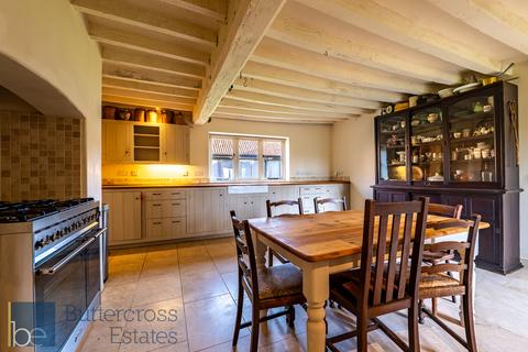 undefined, Manor Farm, Kersall, NG22
