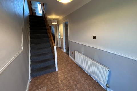 3 bedroom end of terrace house for sale, Princess Close, Gedling, Nottingham, Nottinghamshire, NG4