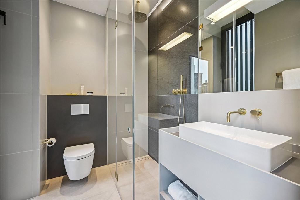 En Suite Two