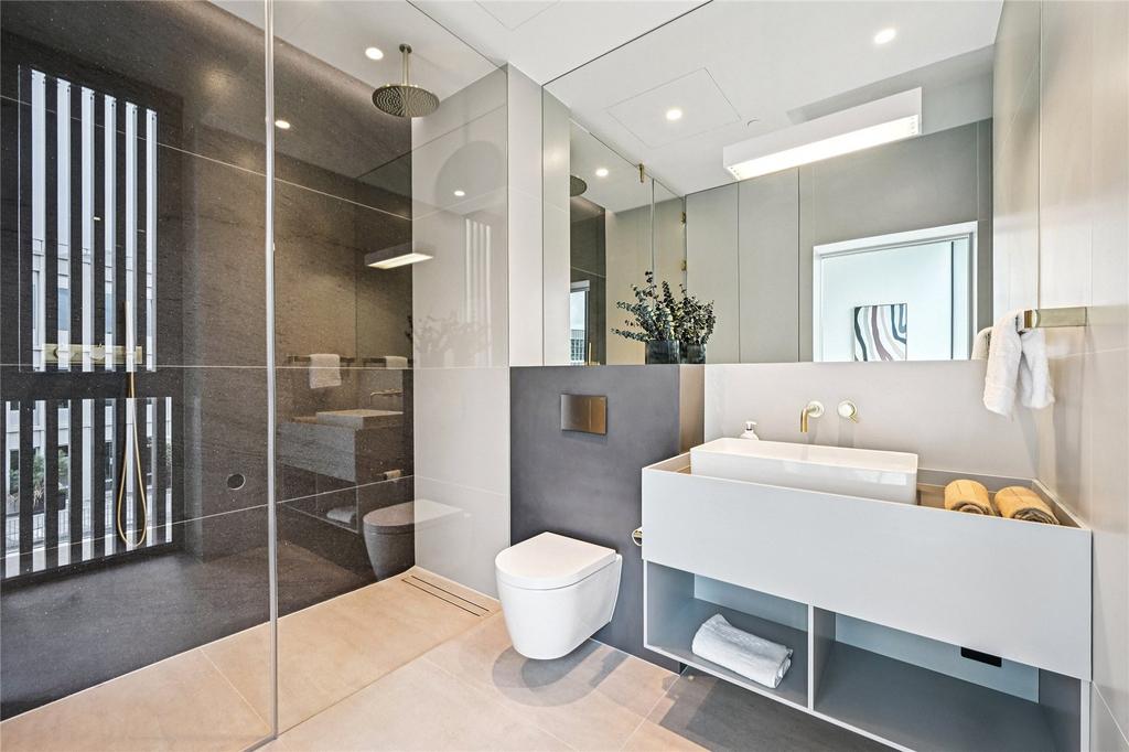 En Suite Three