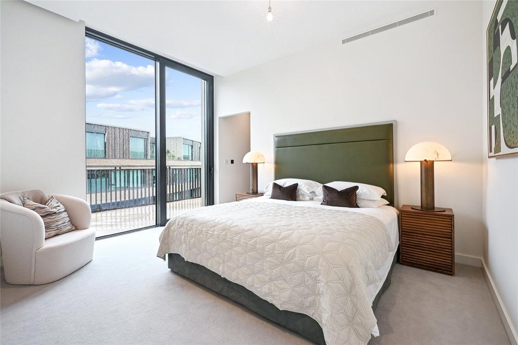 Principal Bedroom