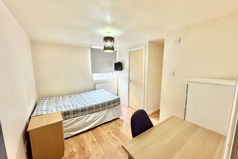 undefined, Gillott Road, Birmingham B16