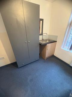 1 bedroom in a house share to rent, Grove Lane, Handsworth B20