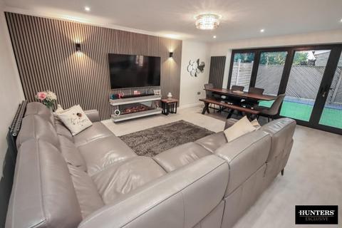 undefined, Grasleigh Avenue Allerton, Bradford, West Yorkshire, BD15 9AR