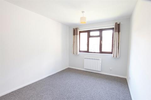 2 bedroom semi-detached bungalow to rent, Cuthbury Gardens, Wimborne