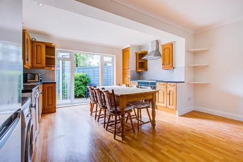 undefined, Bloxham Crescent, Hampton, TW12