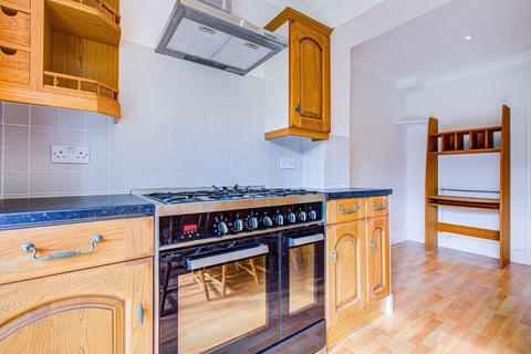 undefined, Bloxham Crescent, Hampton, TW12