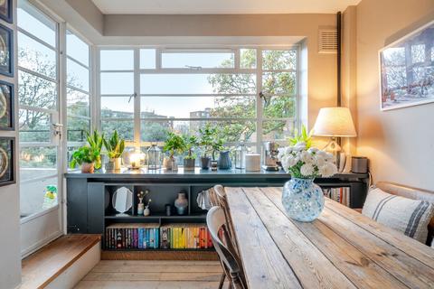 undefined, Brixton Hill, Brixton, London, SW2