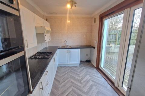 3 bedroom semi-detached house to rent, Ledmore Place, Falkirk FK1