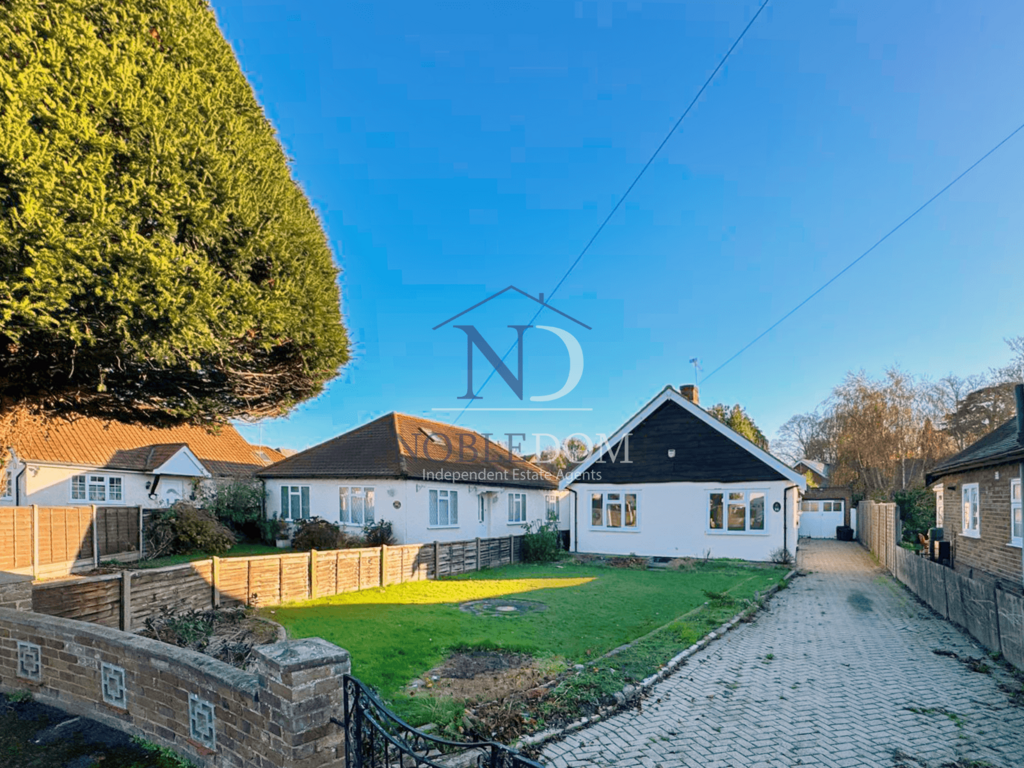 3 bedroom detached bungalow in west drayton