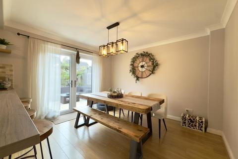 4 bedroom detached house for sale, Excelsior Gardens, Duston NN5