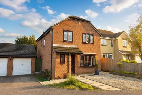 4 bedroom detached house for sale, Excelsior Gardens, Duston NN5