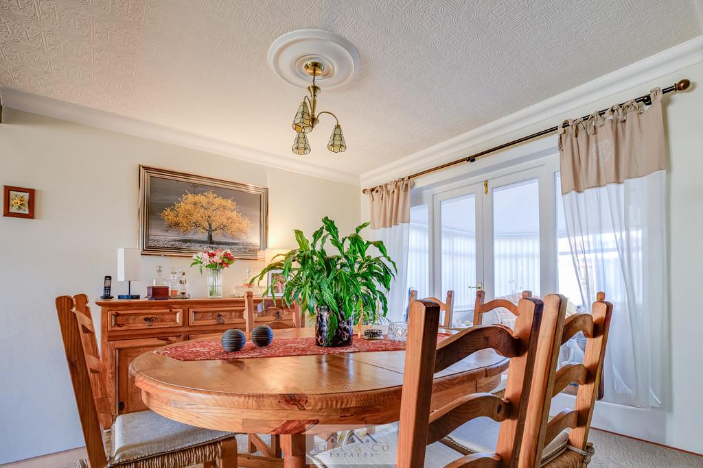 Dining room 1.2