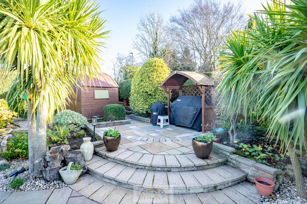 Back garden 1.4