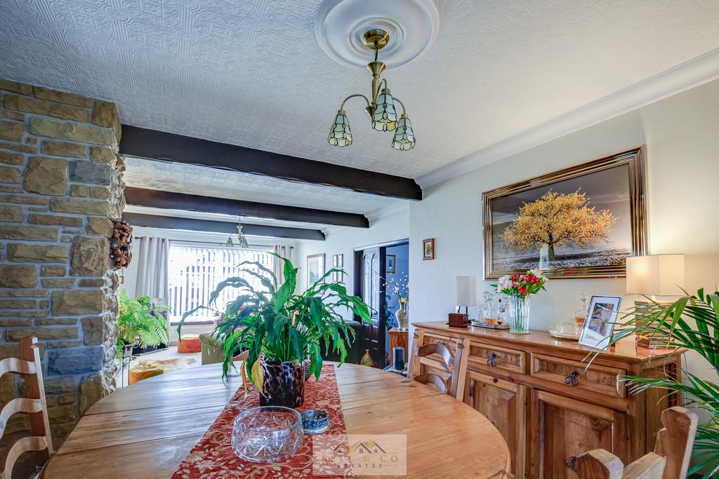 Dining room 1.4