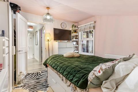 undefined, Statham Grove, London, N18