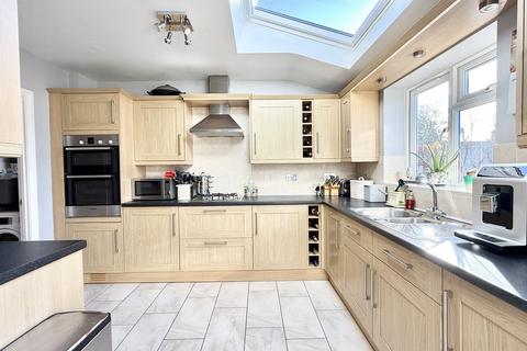 undefined, Bellefield Crescent, Trowbridge