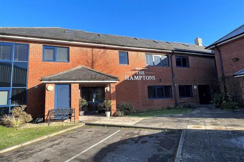 2 bedroom apartment for sale, The Hamptons