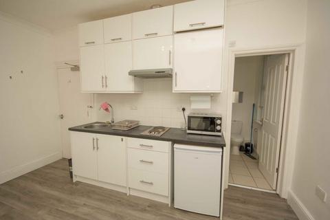 undefined, Raleigh Close, LONDON NW4