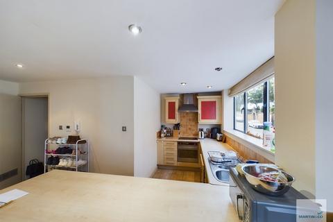 2 bedroom apartment for sale, Park Gate, Upper College Street