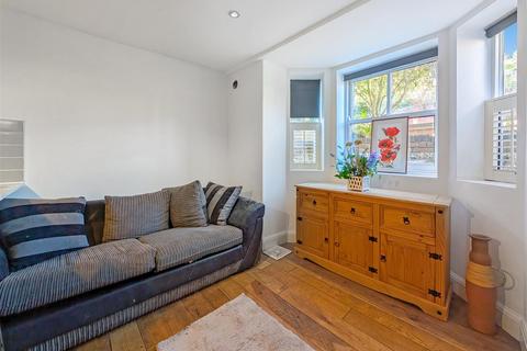 undefined, High Street, Wivenhoe