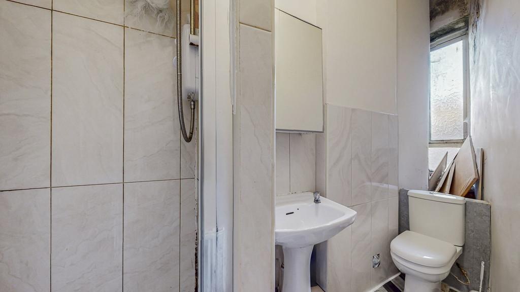 17-web-or-mls-2 Clifford Place Flat 1.4 18