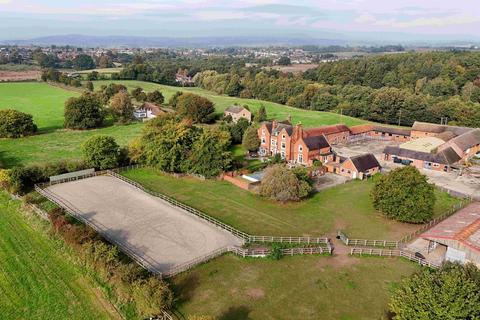 undefined, Hurcott Hall Farm, Kidderminster