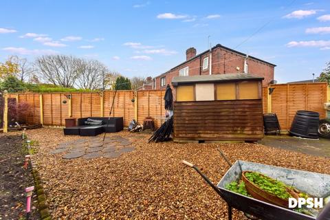 undefined, The Avenue, Outwood